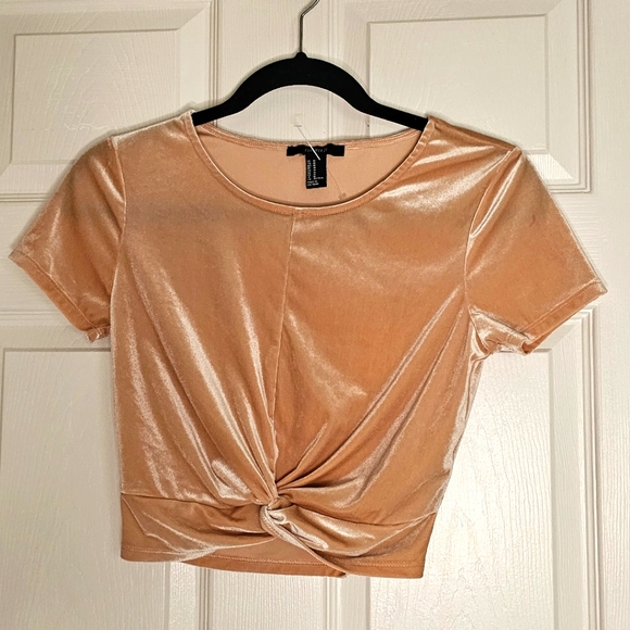 Forever 21 Women's Crop Top MEDIUM - Picture 1 of 3